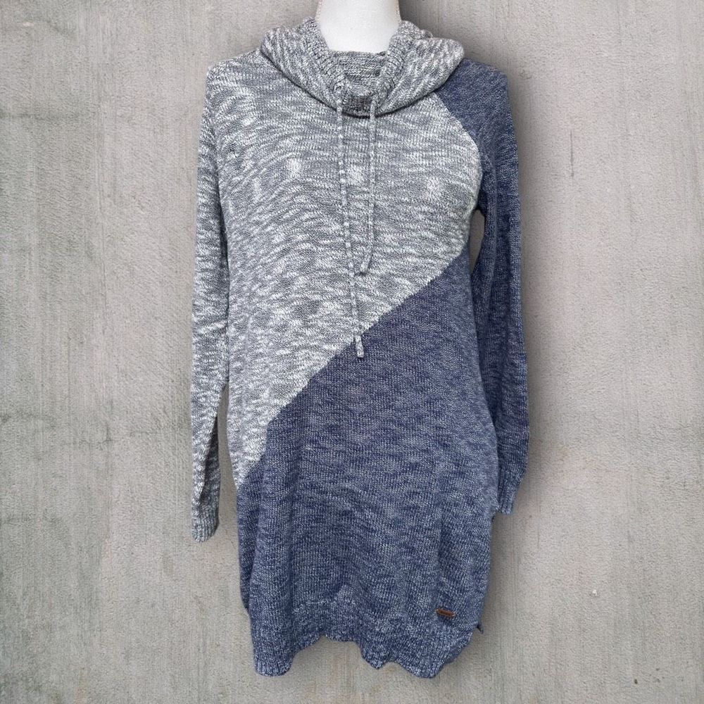 ROOTS Two-Tone Gray and Blue Women's Sweater